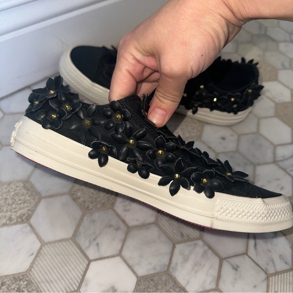 Converse PatBo Chuck Taylor All Star Floral Black Laser Sneaker Lace Collector 8 - Picture 2 of 8